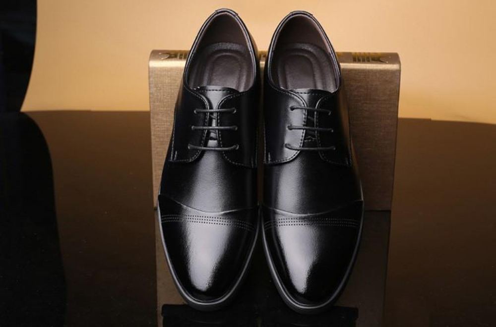 Eleganckie Buty Oxford Dla Biznesmenów